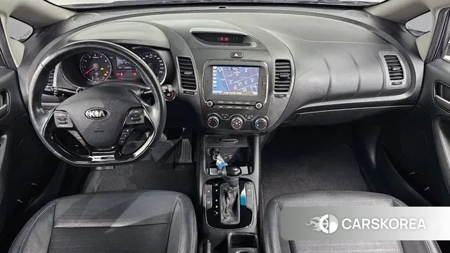 Kia The New K3 id 3297742 из Кореи 17