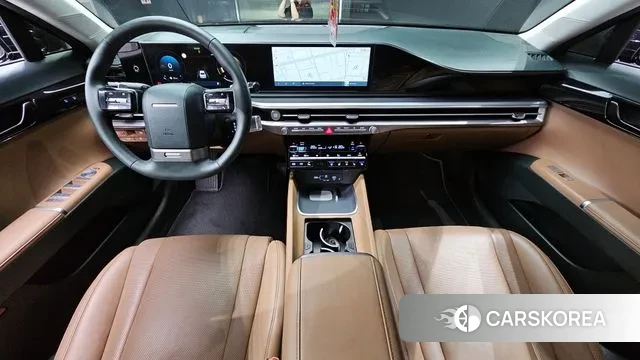 Hyundai Grandeur (GN7) id 2900192 из Кореи 17