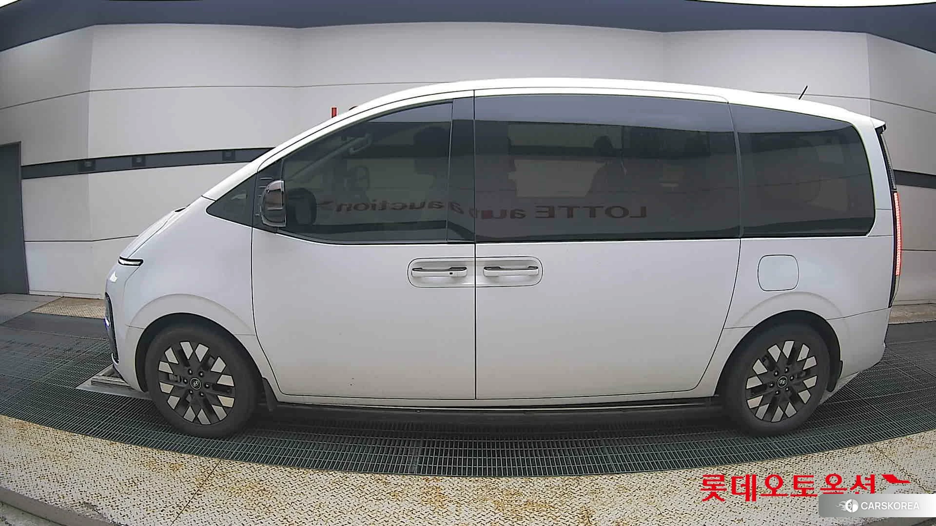 Hyundai Staria Lounge id 4674129 из Кореи 34