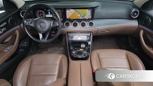 Mercedes-Benz E-Class W213 id 3917376 из Кореи 17