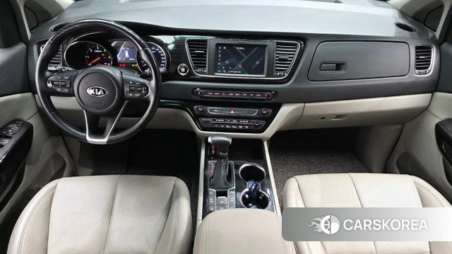 Kia The New Carnival id 3801140 из Кореи 17