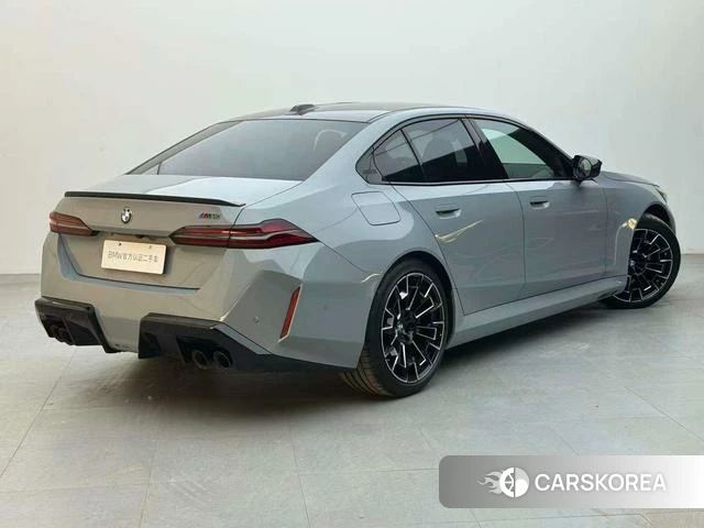 BMW M5 PHEV id 4306874 из Китая 15