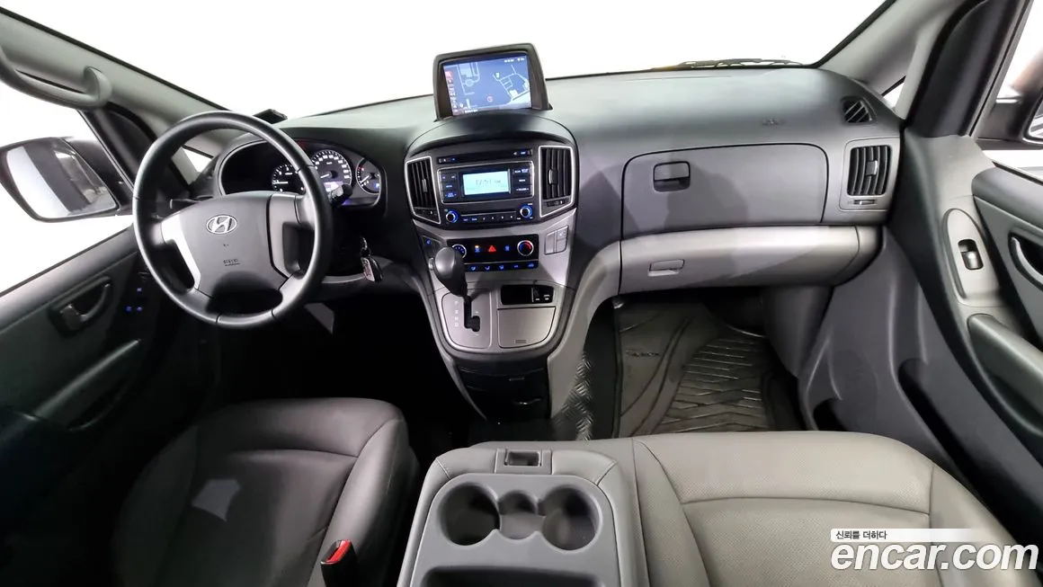 Hyundai The New Grand Starex id 1084368 из Кореи 17