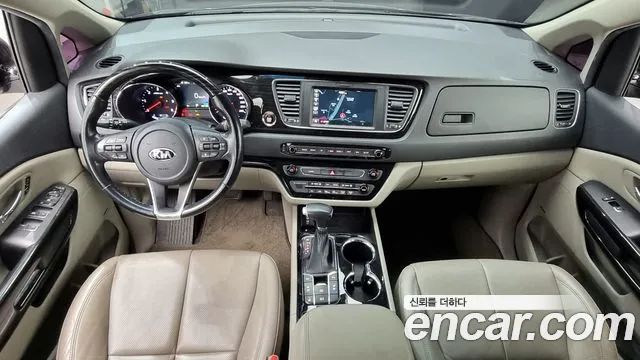 Kia The New Carnival id 2266483 из Кореи 17