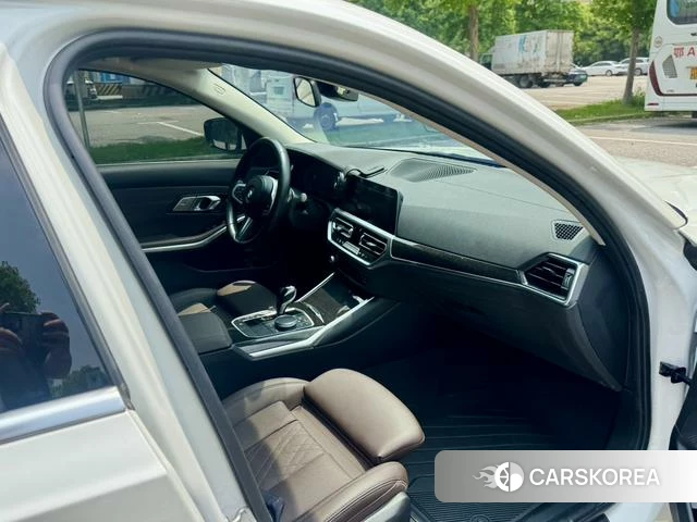 BMW 3 series id 4313365 из Китая 10