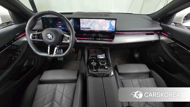 BMW 5 Series (G60) id 4635638 из Кореи 29