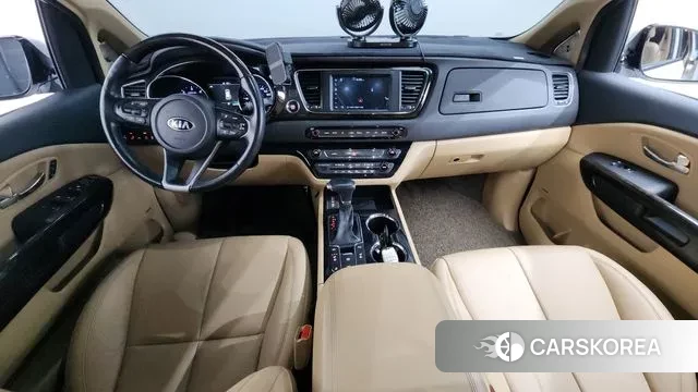 Kia The New Carnival id 3489674 из Кореи 17