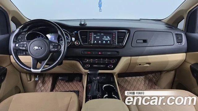 Kia The New Carnival id 2922824 из Кореи 17