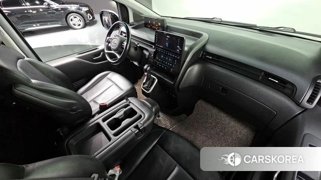 Hyundai Staria id 3878552 из Кореи 17