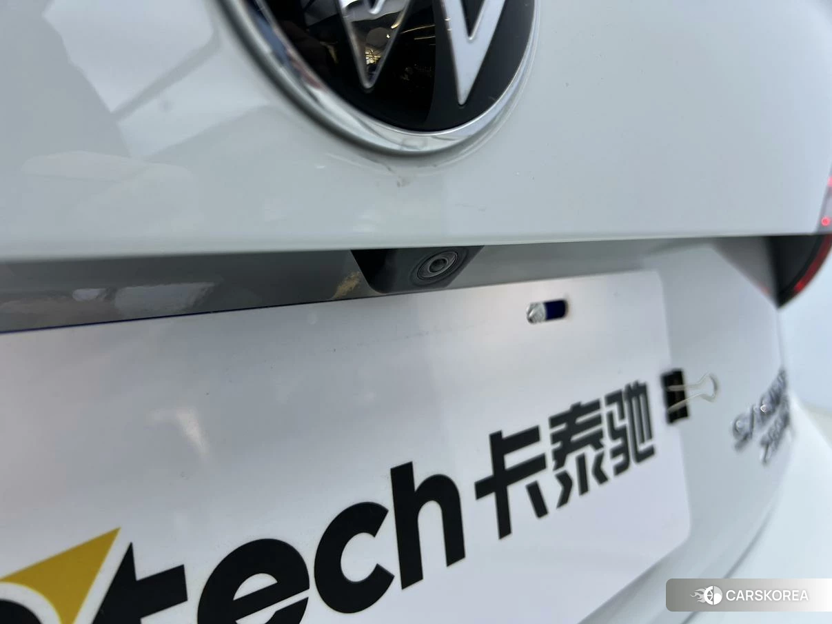 Volkswagen Sagitar id 4479556 из Китая 16