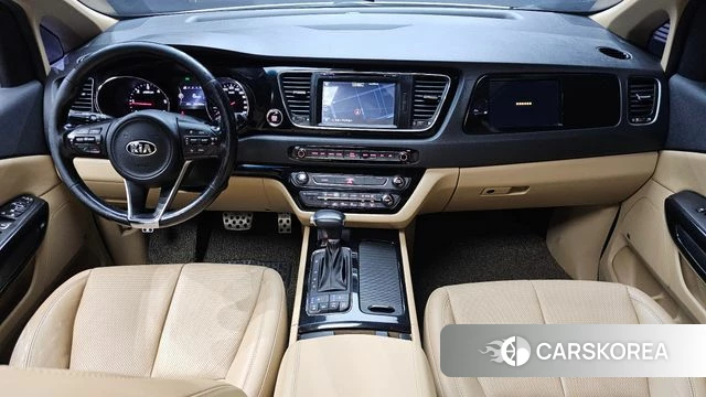 Kia All New Carnival id 4269521 из Кореи 17