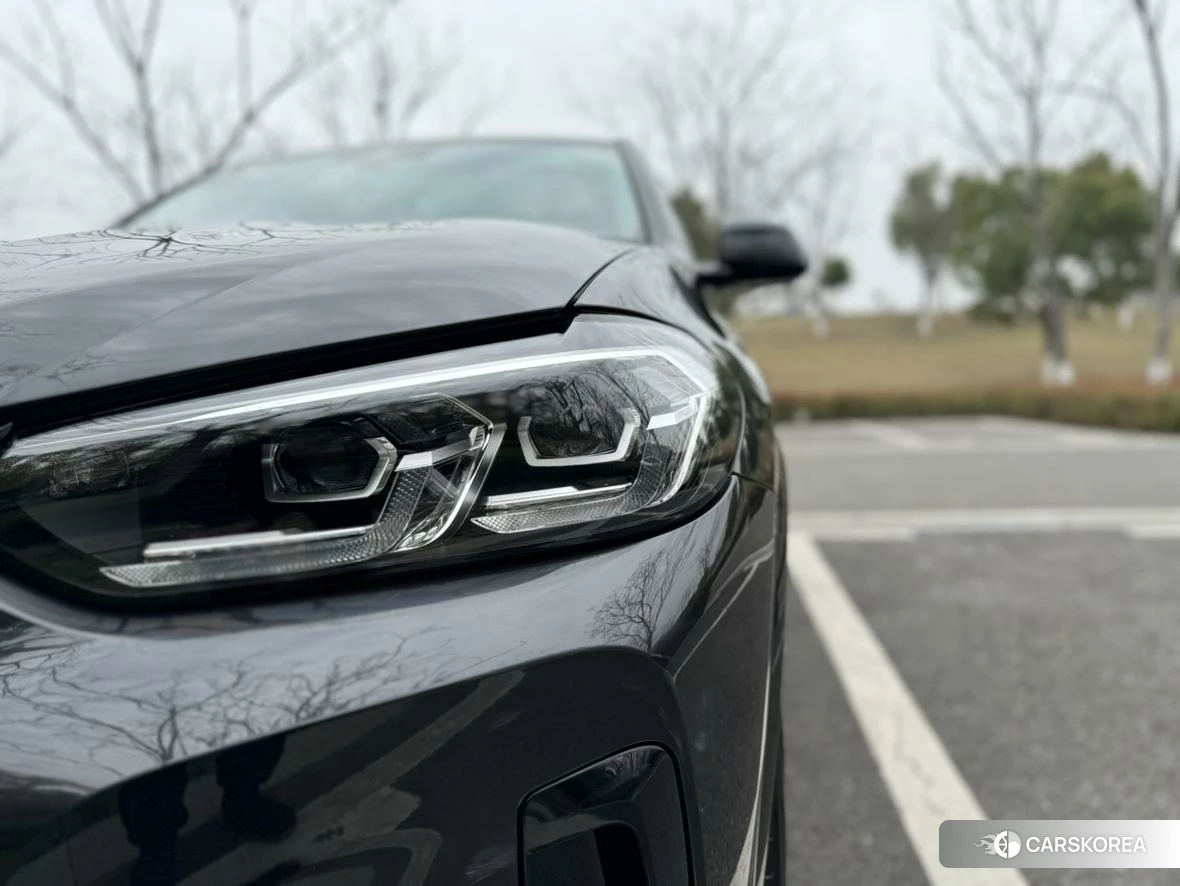 BMW X3 id 4498567 из Китая 20