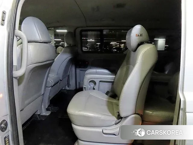 Hyundai The New Grand Starex id 3568673 из Кореи 17