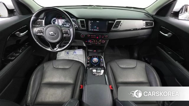 Kia Niro EV id 4179711 из Кореи 17