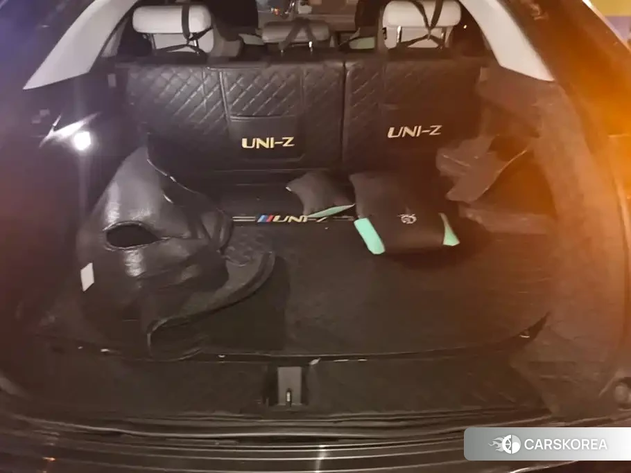 Chang'an UNI-Z New Energy id 4659840 из Китая 13