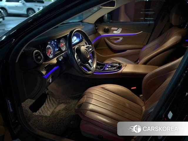 Mercedes-Benz E-Class W213 id 3820614 из Кореи 17