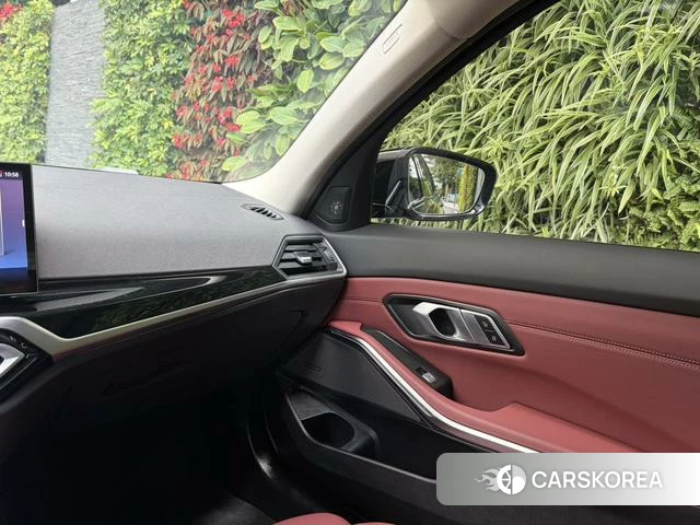 BMW 3 series id 4297449 из Китая 12
