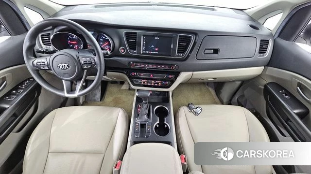 Kia The New Carnival id 4568036 из Кореи 27