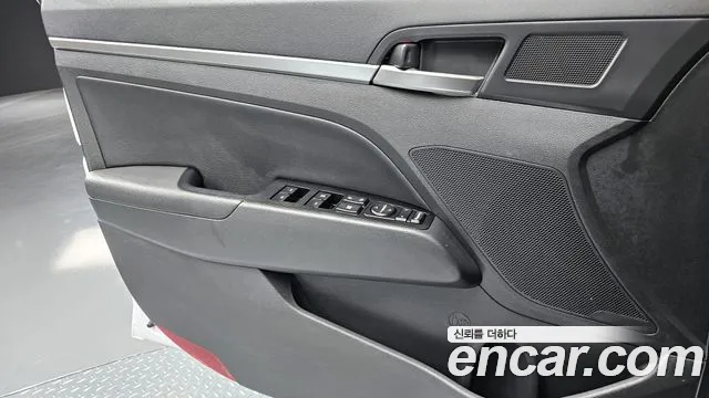 Hyundai The New Avante AD id 2676878 из Кореи 17