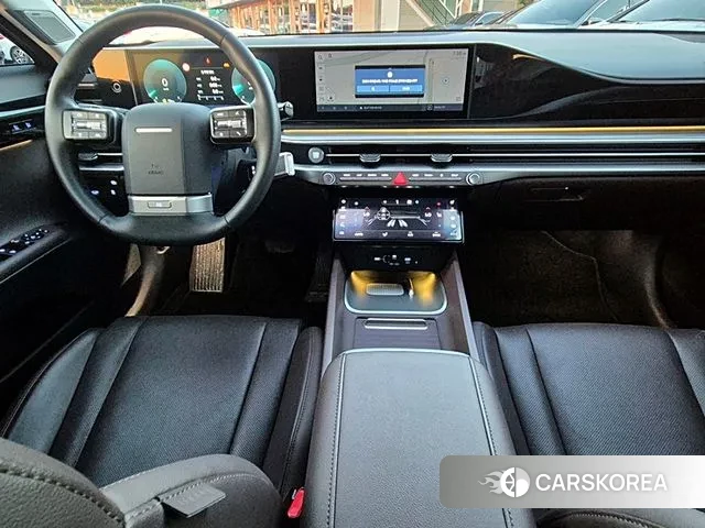 Hyundai Grandeur (GN7) id 2889488 из Кореи 17