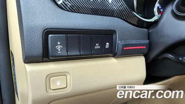 Kia The New Carnival id 2541628 из Кореи 17