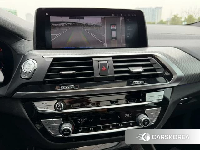 BMW X4 id 4209470 из Китая 16
