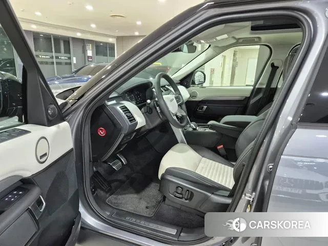 Land Rover Discovery 5 id 3769638 из Кореи 17