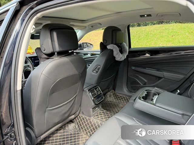 Volkswagen Passat id 4321360 из Китая 10