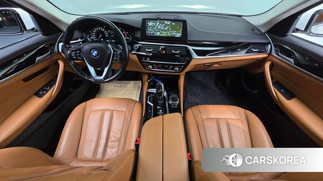 BMW 5 Series (G30) id 3861745 из Кореи 18