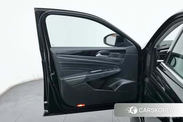 Volkswagen Passat id 4272138 из Китая 22