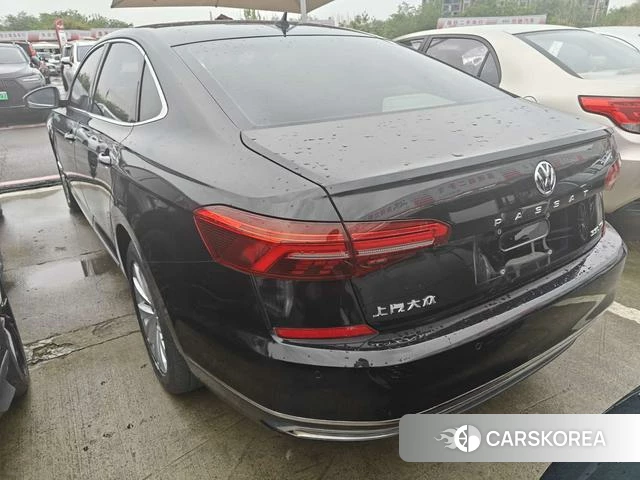 Volkswagen Passat id 3927117 из Китая 8