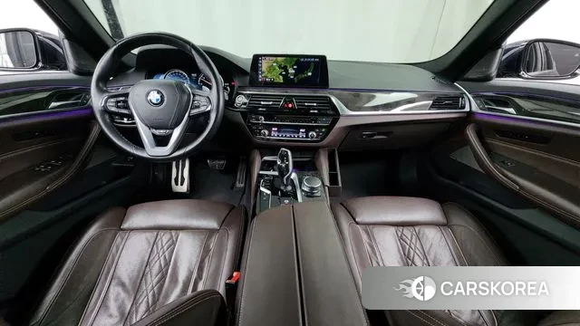 BMW 5 Series (G30) id 3698944 из Кореи 17