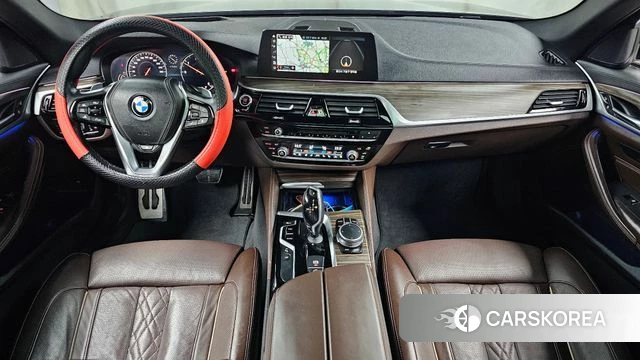 BMW 5 Series (G30) id 3829326 из Кореи 17