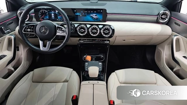 Mercedes-Benz A-Class W177 id 3852653 из Кореи 17