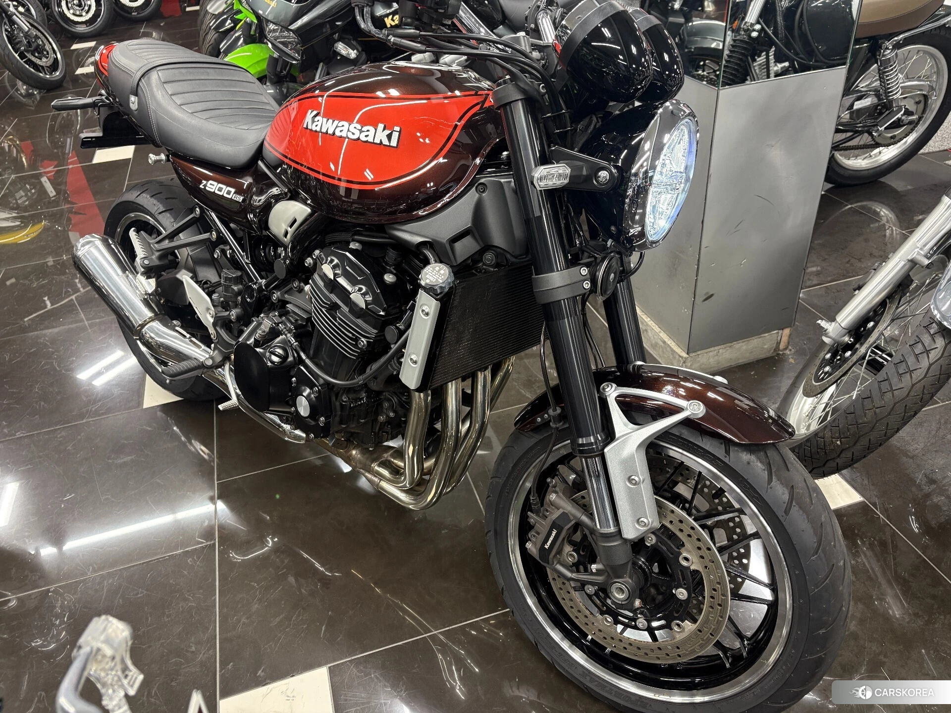 Kawasaki Z900RS id 4374263 из Японии 7