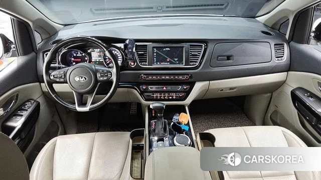 Kia The New Carnival id 4477493 из Кореи 17
