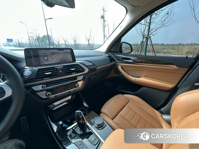 BMW X3 id 4209990 из Китая 24