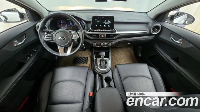 Kia Come New K3 id 2703114 из Кореи 17