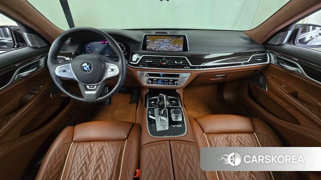 BMW 7 Series (G11) id 4642338 из Кореи 30