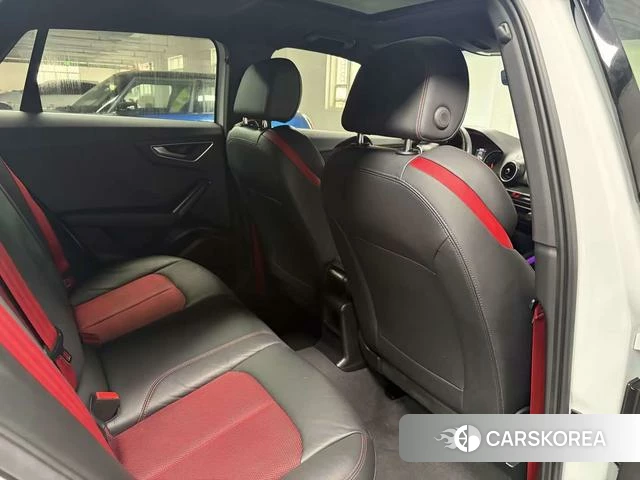 Audi Q2L id 4216928 из Китая 14