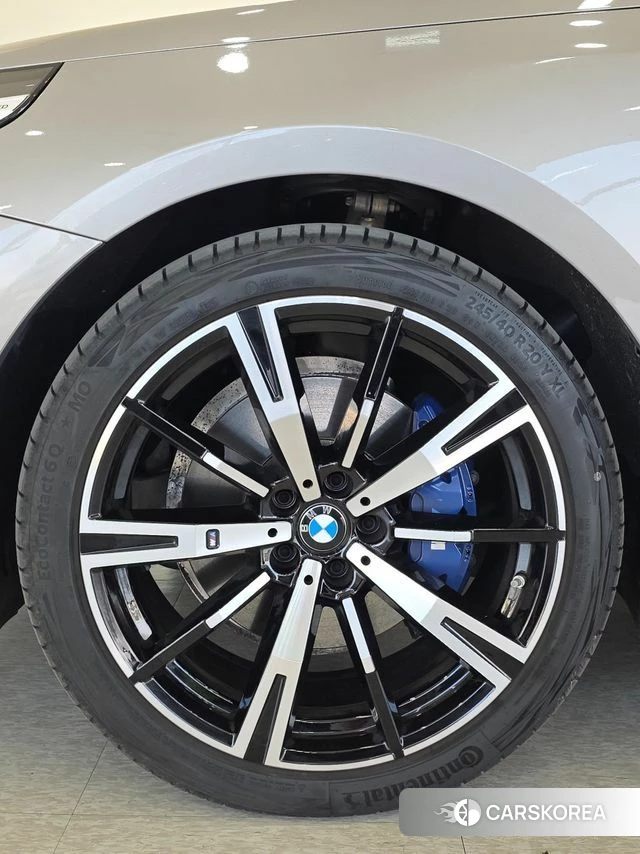 BMW 5 Series (G60) id 4206492 из Кореи 17