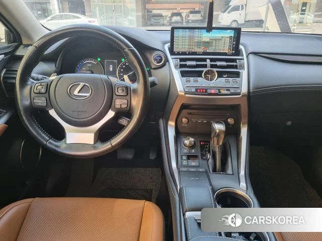 Lexus NX300h id 4202795 из Кореи 17