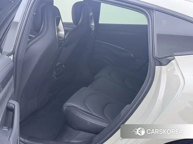 Xiaomi Car Xiaomi SU7 id 3908290 из Китая 7