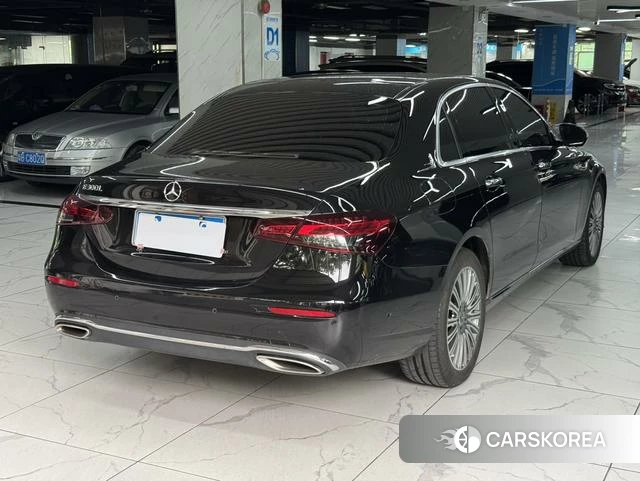 Mercedes-Benz E-class id 4274207 из Китая 11