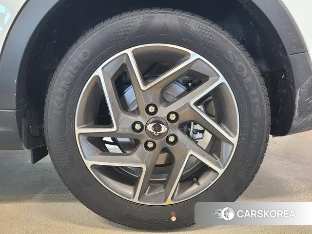 Ssangyong The New Tivoli Air id 3517998 из Кореи 17