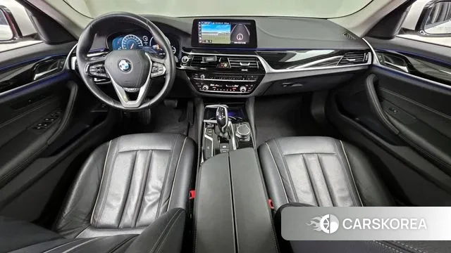 BMW 5 Series (G30) id 3661546 из Кореи 17