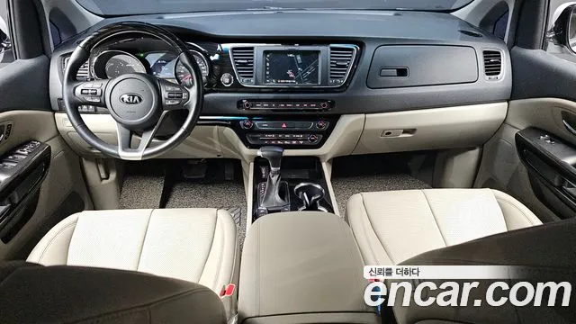 Kia The New Carnival id 2487434 из Кореи 16