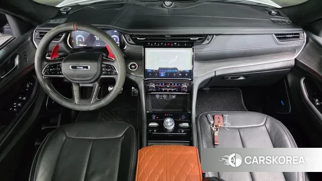 Jeep Grand Cherokee (WL) id 3003213 из Кореи 17