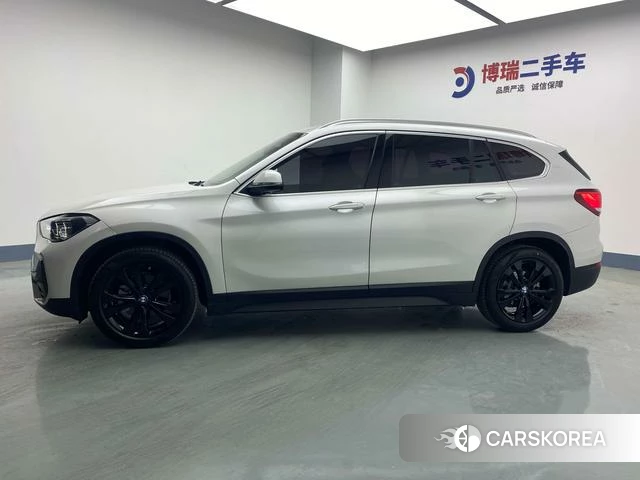 BMW X1 id 4298117 из Китая 29