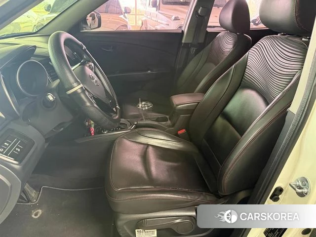 Ssangyong Tivoli Air id 4294847 из Кореи 11